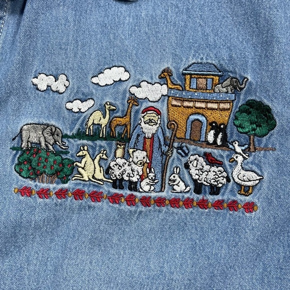 Let’s Quizz Again Noah’s ark button down short sleeve denim women’s top size L - Picture 7 of 9